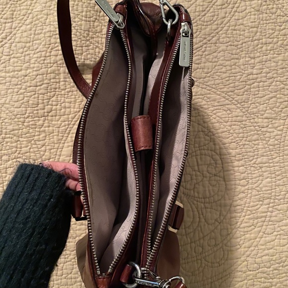 Michael kors handbag - Picture 3 of 5